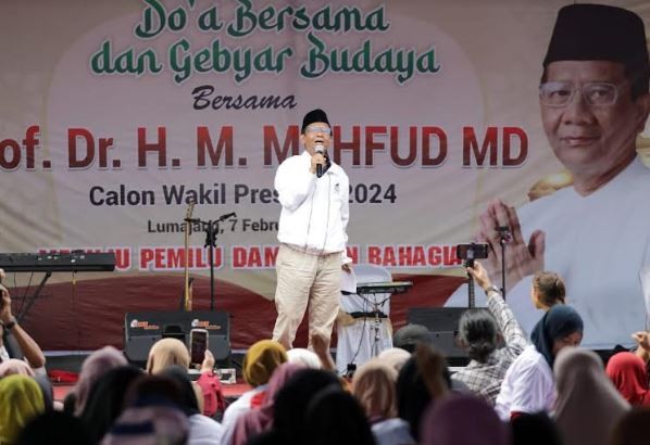 Hadiri Doa Bersama, Mahfud MD Didoakan Warga Lumajang Jadi Pemimpin Pro-Rakyat