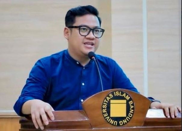 Kritik Guru Besar ke Jokowi Dituding Politis, Dosen Unisba: Anggap Saja Angin Lalu