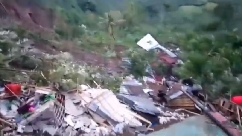 Fenomena Tanah Gerak di Banjarnegara, 9 Rumah Ambruk 26 KK Mengungsi