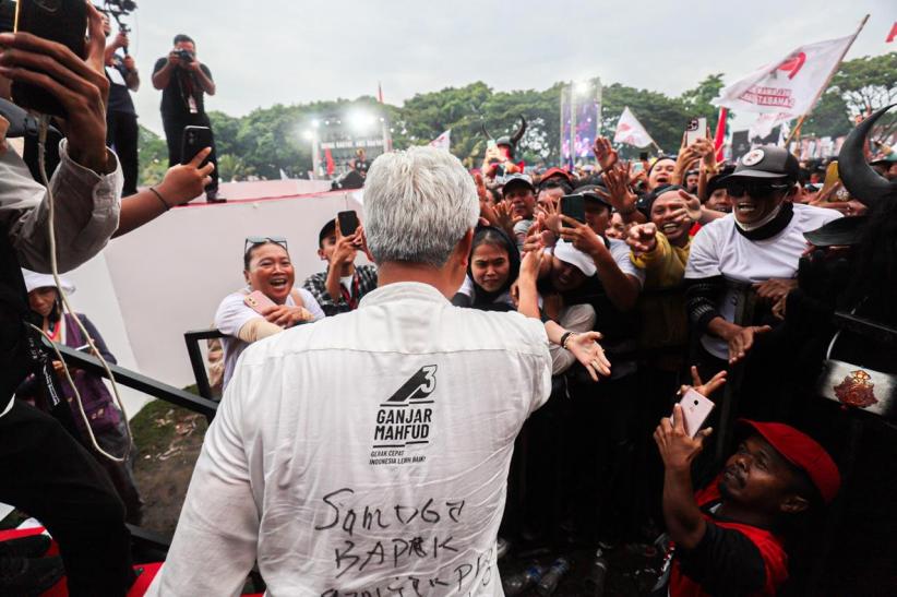Datang ke Hajatan Rakyat, Ribuan Warga Banyuwangi Siap Menangkan Ganjar-Mahfud - Bagian 3