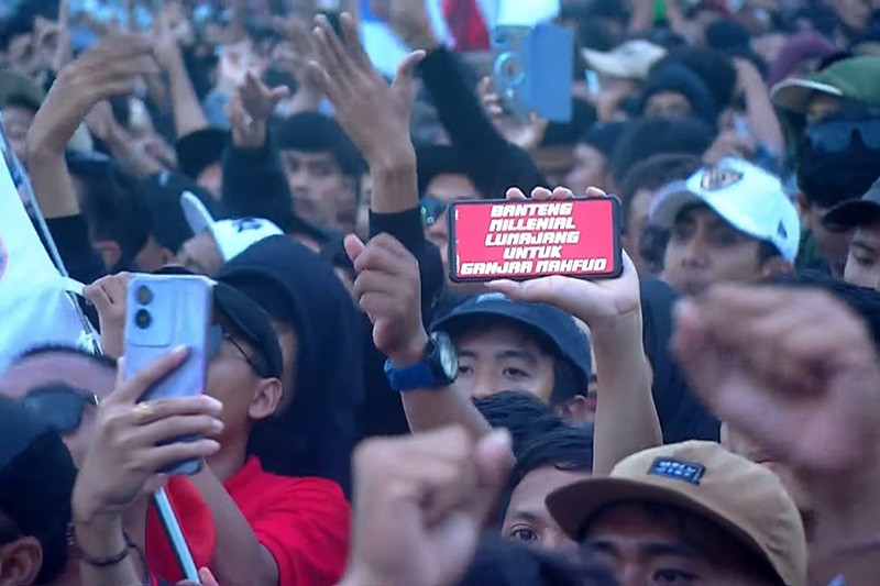 Tipe X Tampil Energik Tutup Hajatan Rakyat bersama Ganjar-Mahfud di Banyuwangi - Bagian 4