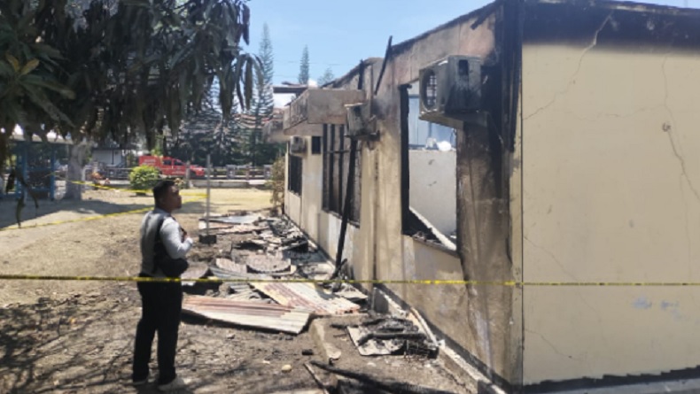 Kantor Dinas Perindagkop Kepulauan Yapen Terbakar, Polisi Olah TKP