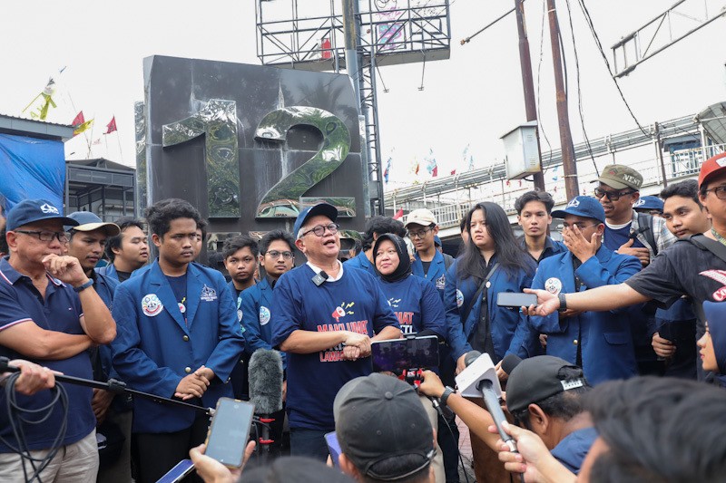 Aksi Sivitas Akademika Trisakti Melawan Tirani Selamatkan Demokrasi - Bagian 2