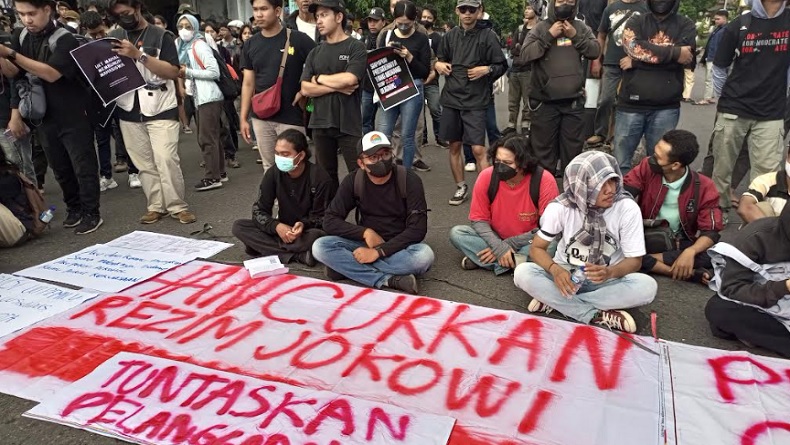 Demo Gejayan Memanggil Kembali, Massa Sebut Rakyat Indonesia Ditipu Jokowi
