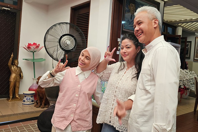 Suasana Kediaman Megawati di Teuku Umar, Ganjar dan Mahfud Berkumpul - Bagian 3