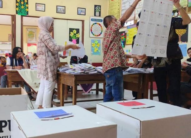 2 Warga Garut Meninggal Usai Mencoblos, 1 di Antaranya Jatuh di Bilik Suara 