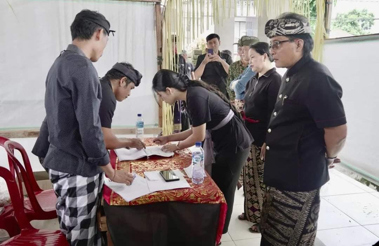 Bupati Giri Prasta Pantau Pemilu Serentak 2024 di Kabupaten Badung