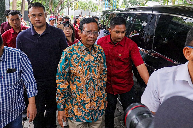 Ganjar-Mahfud Bertemu Petinggi TPN dan Ketum Parpol Pendukung - Bagian 3