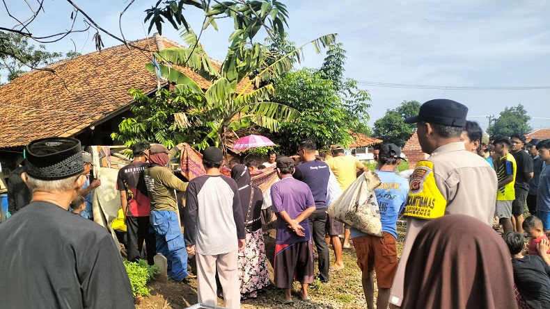 Kelelahan 2 Hari Jaga TPS, Petugas Pamsung di Indramayu Meninggal