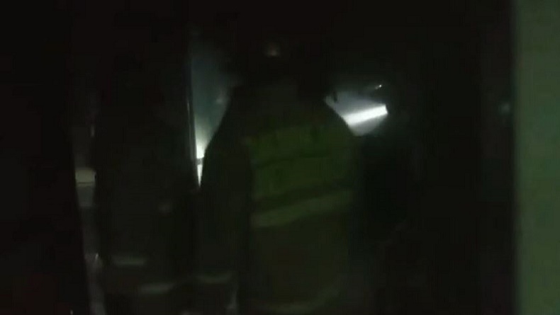 RSD dr Soebandi Jember Terbakar, Asap Menyelimuti Ruang Poliklinik Jantung