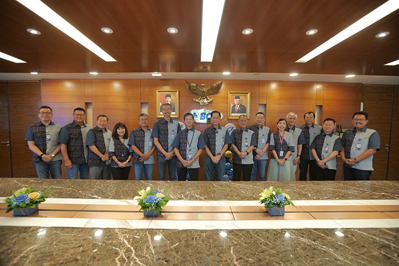 Rayakan HUT ke-67, BCA Produksi Seragam Berbahan Daur Ulang untuk 25.000 Karyawan - Bagian 3