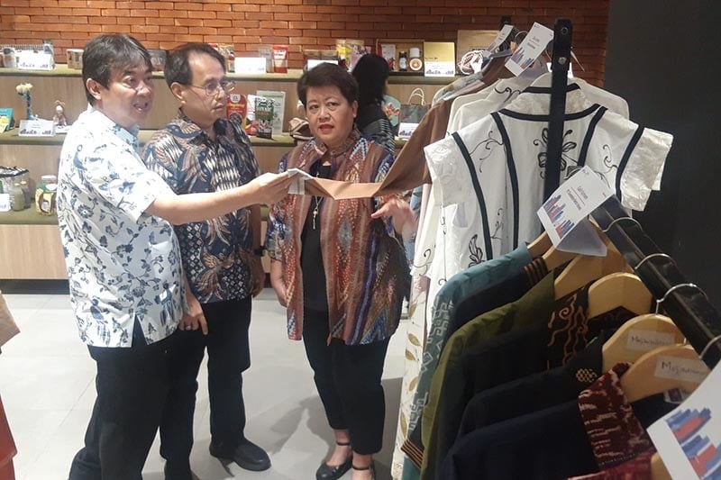 Tingkatkan Kompetensi dan Perluas Pasar UMKM, YDBA Gandeng Sarinah - Bagian 2