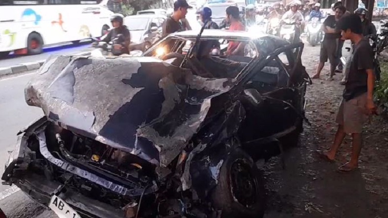 Viral Video Kecelakaan Karambol 3 Kendaraan di Jalan Yogyakarta-Magelang, 2 Tewas
