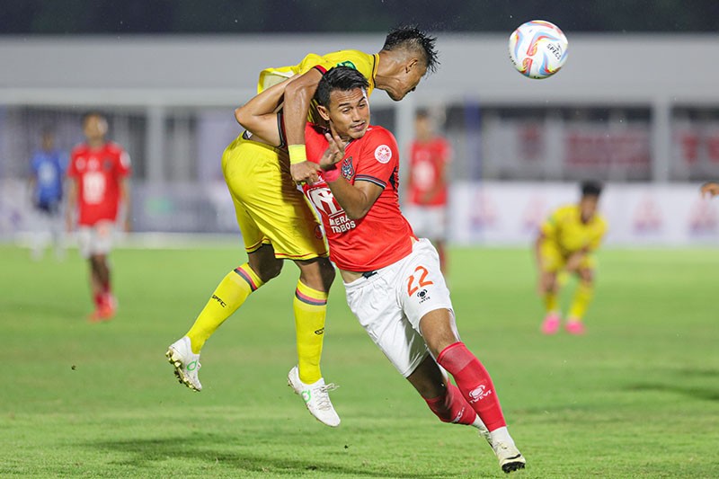 Hasil Semifinal Liga 2: Malut United FC vs Semen Padang FC Skor Akhir 1-1 - Bagian 2