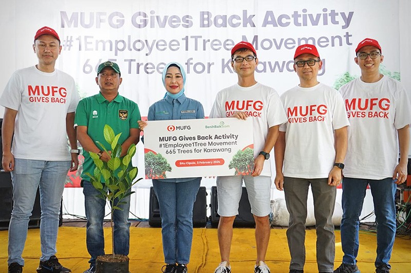 MUFG Bank Gandeng Benih Baik Tanam Ratusan Pohon di Situ Cipule Karawang - Bagian 2