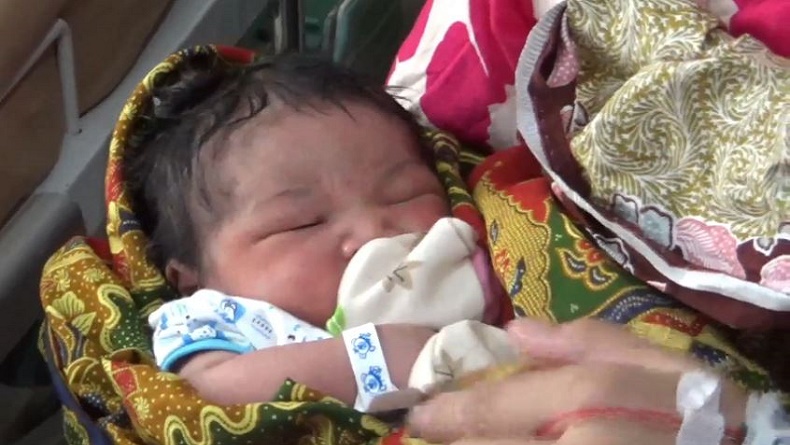 title 5 Bayi di Parepare Lahir Tanggal 29 Februari, Orang Tua Bingung Rayakan Ulang Tahun 5 Bayi di Parepare Lahir Tanggal 29 Februari, Orang Tua Bingung Rayakan Ulang Tahun