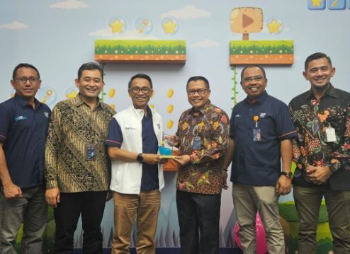 Kembangkan Usaha, Pos Indonesia Gandeng PT Indonesia Comnets 