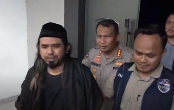 Samsudin Konten Kreator Video Tukar Pasangan di Blitar Ditetapkan Tersangka