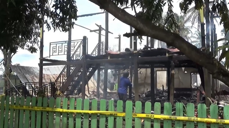 2 Rumah Hangus Terbakar di Wajo Sulsel, Pemilik Pingsan saat Tiba di Lokasi