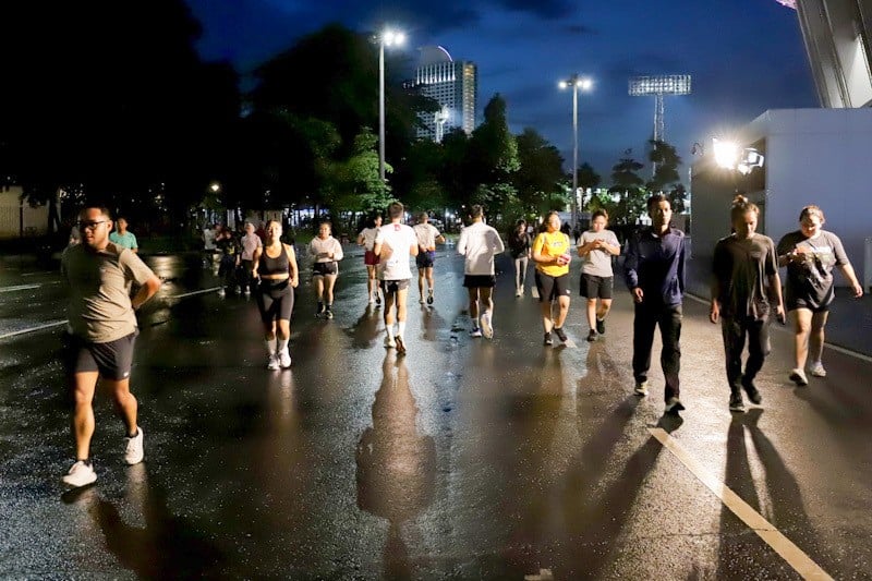 Gaya Hidup Warga Jakarta, Olahraga Malam di Kawasan GBK - Bagian 2