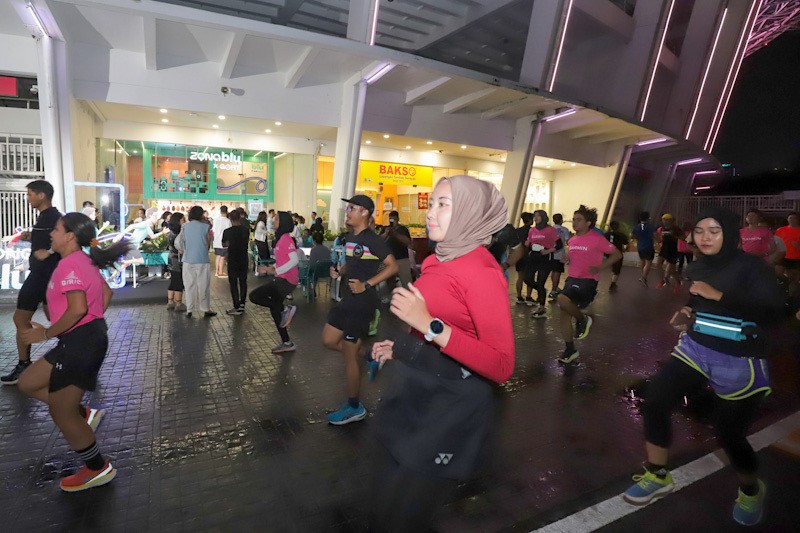 Gaya Hidup Warga Jakarta, Olahraga Malam di Kawasan GBK - Bagian 3