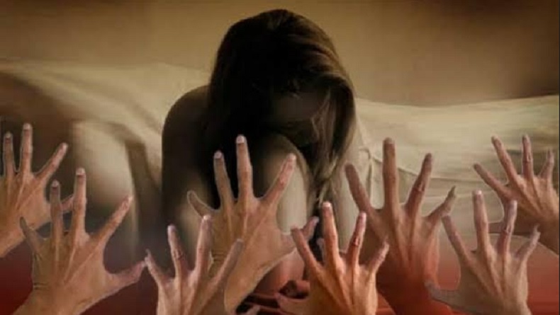 title Remaja Perempuan Dicekoki Miras lalu Disetubuhi Bergiliran oleh 10 Pria di Lampung Remaja Perempuan Dicekoki Miras lalu Disetubuhi Bergiliran oleh 10 Pria di Lampung