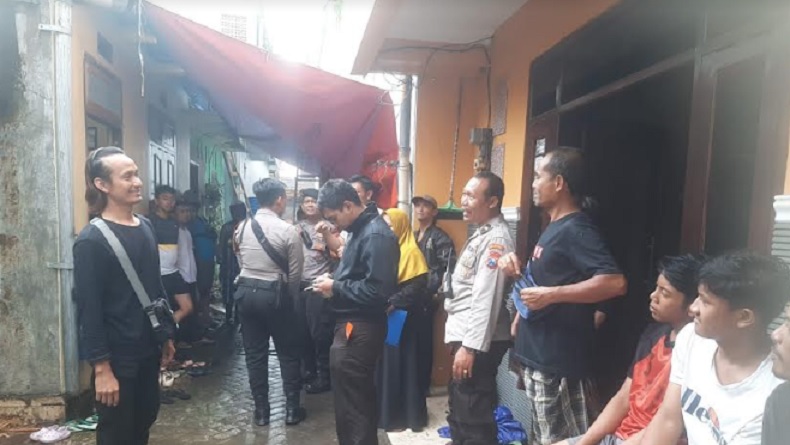 Betulkan Genting Rumah Anak saat Hujan, Lansia di Malang Tewas Tersengat Listrik