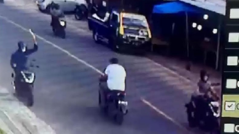 Aksi Koboi di Lampung Terekam CCTV, Maling Motor Letuskan Tembakan  