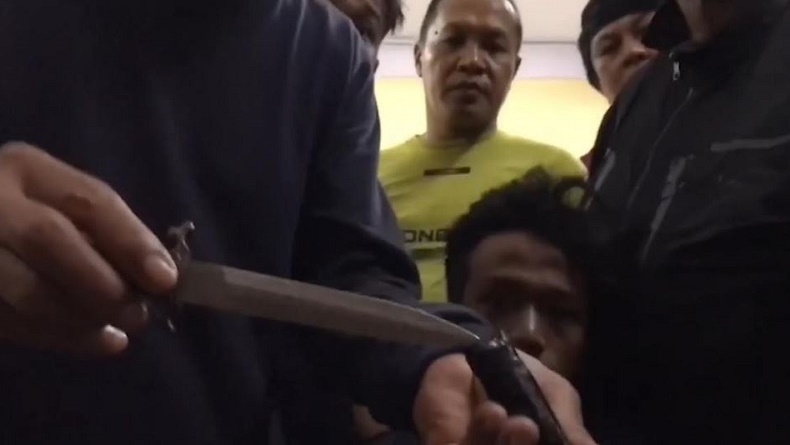 Cekcok Berujung Maut Terekam CCTV di Makassar, 1 Orang Tewas Ditikam