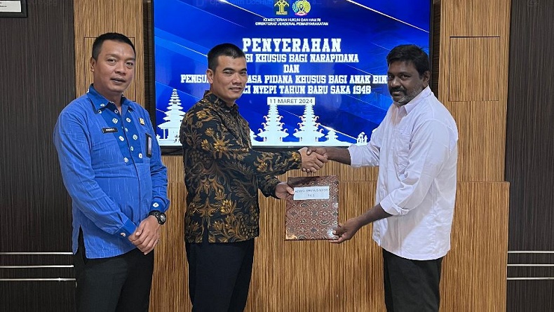 title Hari Raya Nyepi, Warga Binaan Lapas Semarang asal Malaysia Dapat Remisi Hari Raya Nyepi, Warga Binaan Lapas Semarang asal Malaysia Dapat Remisi