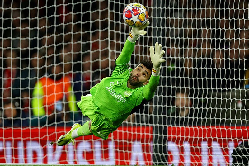 Arsenal Tembus Perempat Final Liga Champions, Kiper David Raya Jadi Pahlawan - Bagian 1
