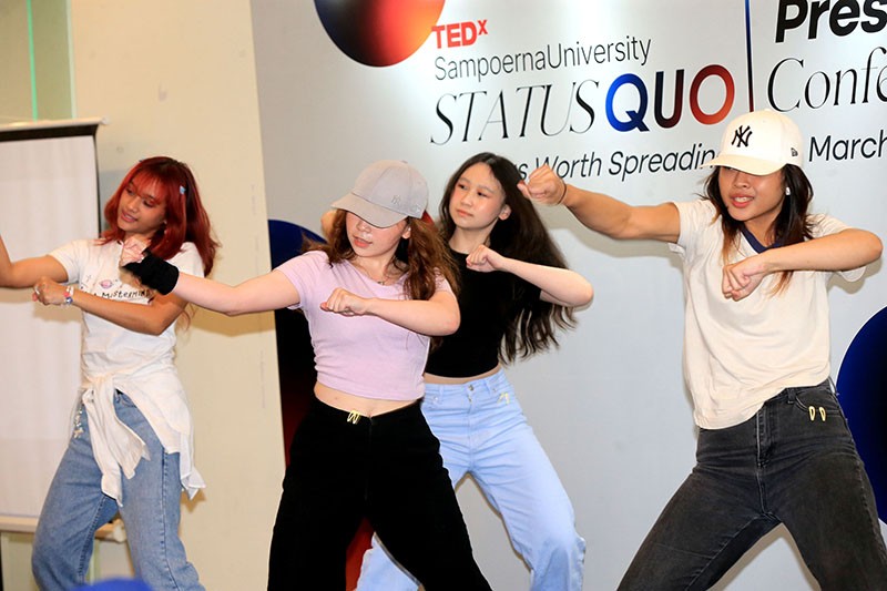 Hadirkan Gagasan dan Terobosan Revolusioner, TEDxSampoernaUniversity Ajak Generasi Muda Pahami Status Quo  - Bagian 2