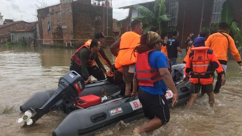 Gadis 15 Tahun di Kudus Tewas Tenggelam, Jatuh saat Bersepeda di Lokasi Banjir