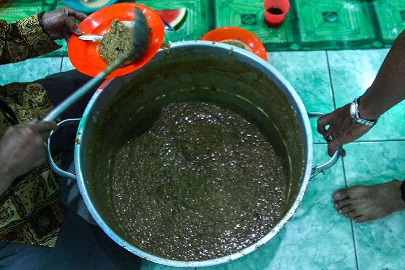 Menikmati Bubur Suro, Menu Spesial Berbuka Puasa di Palembang - Bagian 4