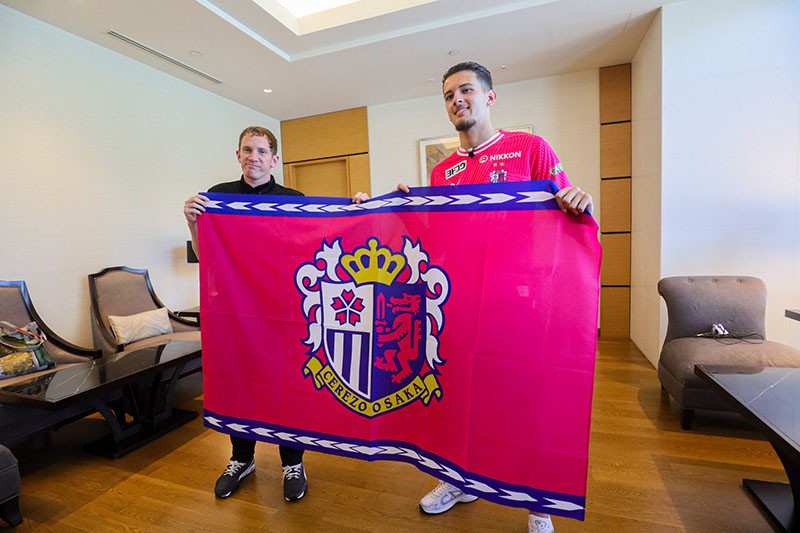 Kejutan, Justin Hubner Gabung Klub Kasta Teratas Liga Jepang Cerezo Osaka - Bagian 4