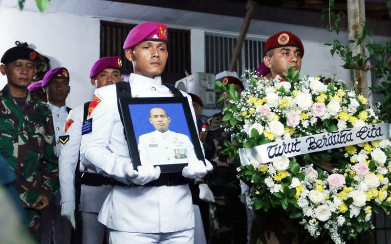 Penyerahan SRKK kepada Ahli Waris Korban KKB di Distrik Muara Papua - Bagian 2