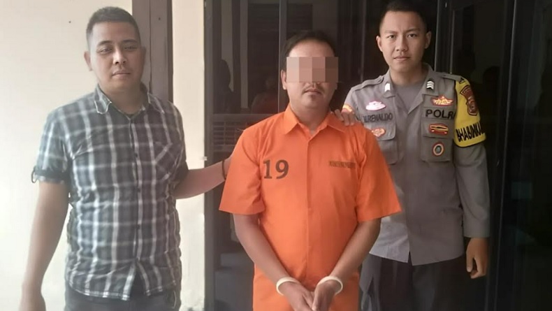 title Nekat Curi Speaker Aktif di Toko Elektronik, Oknum Satpol PP di Lampung Ditangkap Polisi Nekat Curi Speaker Aktif di Toko Elektronik, Oknum Satpol PP di Lampung Ditangkap Polisi