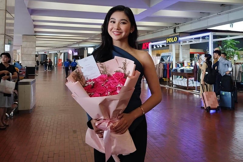 Audrey Vanessa Pulang ke Indonesia Usai Ikut Ajang Miss World 2024 - Bagian 1