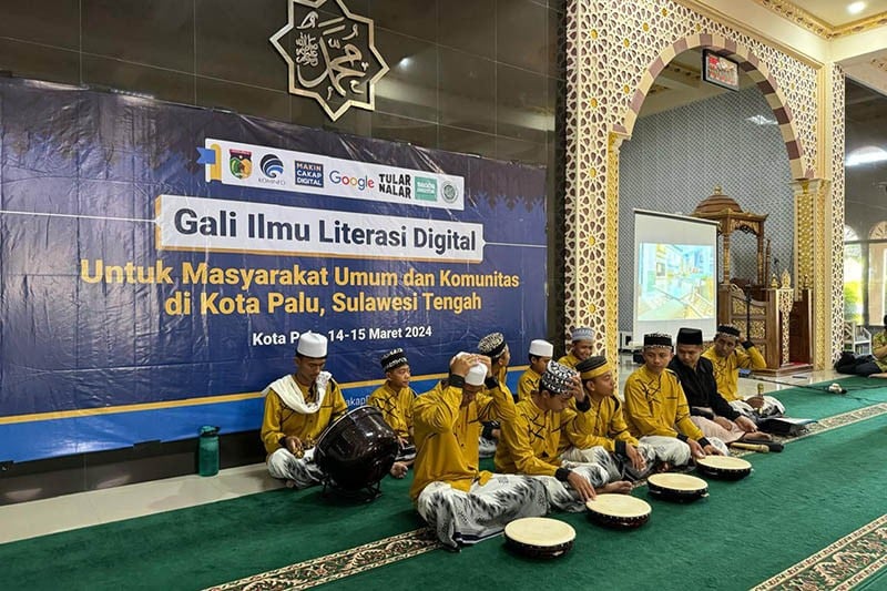 Kemenkominfo Ajak Masyarakat Kota Palu Berperan Aktif untuk Kenali Hoaks dan Minsinformasi - Bagian 2