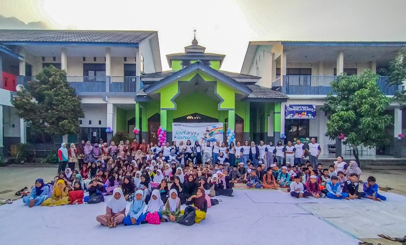 Berkarya Bercerita, Kontribusi Nyata Relawan ERHA dalam Meningkatkan Kualitas Pendidikan Anak Pemulung di Bantar Gebang - Bagian 4