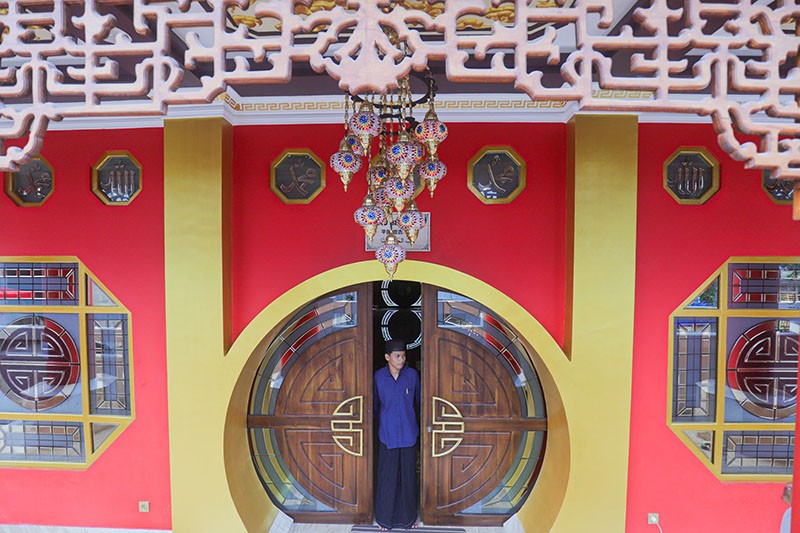 Melihat Masjid Tjia Kang Hoo Bergaya Arsitektur Tionghoa di Jakarta Timur - Bagian 2