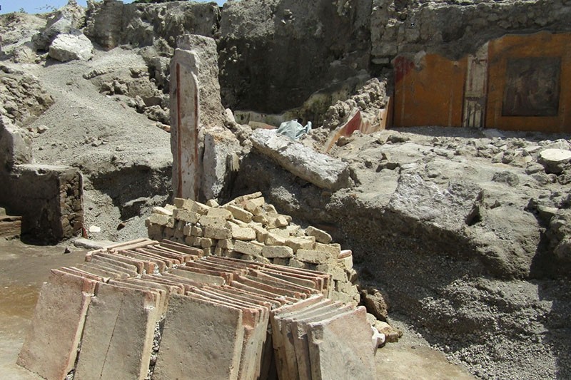 Penemuan Situs Bangunan Kuno Pompeii Italia yang Hancur Tahun 79 Masehi - Bagian 2