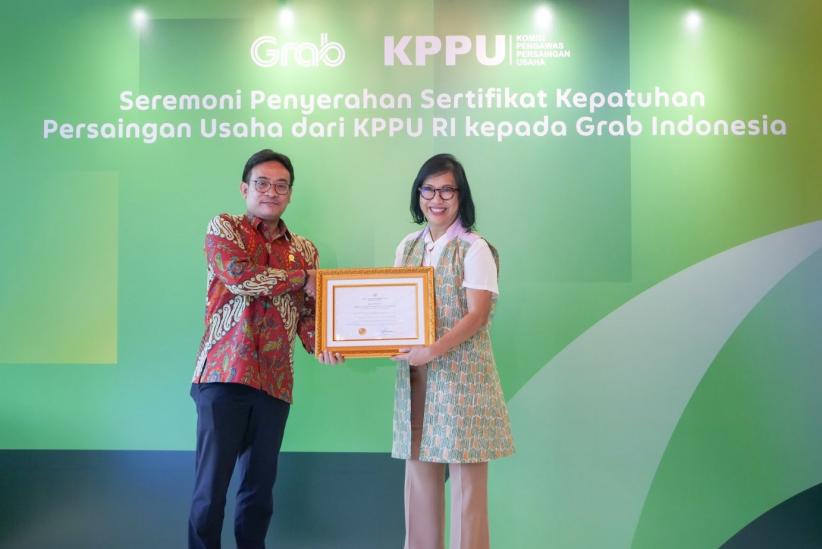 Penyerahan Sertifikat Penetapan Program Kepatuhan Persaingan Usaha dari KPPU - Bagian 1