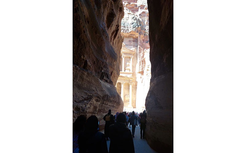 Menyusuri Indahnya Kota Kuno Petra, Tersembunyi di Lembah Pegunungan Yordania - Bagian 5