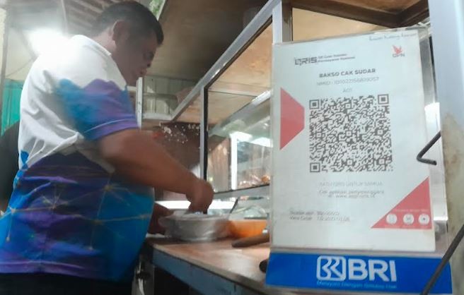 Pelaku UMKM Terbantu QRIS BRI, Transaksi Jadi Mudah Bikin Konsumen Senang