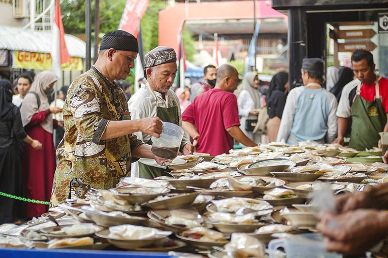 Kampung Ramadhan Jogokariyan Siapkan 3.500 Makanan hingga Potong Rambut Gratis - Bagian 2