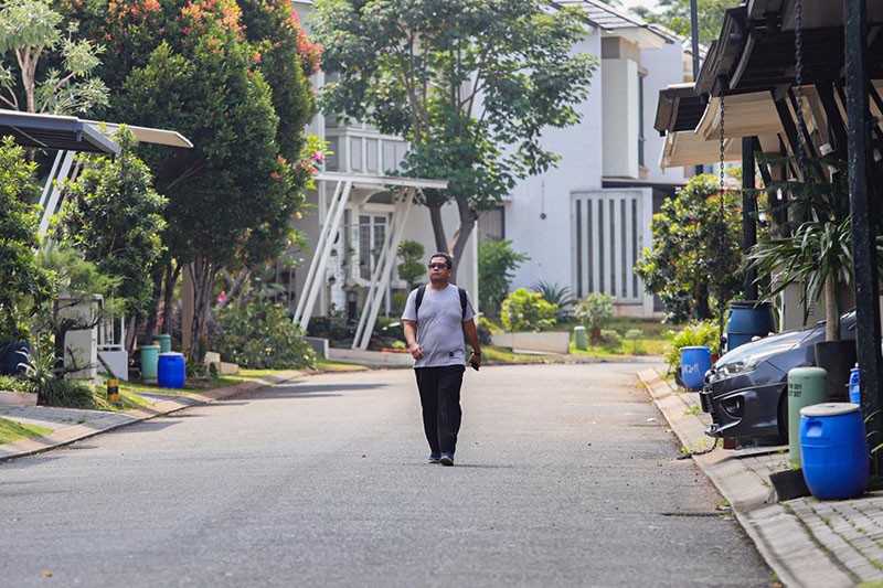 Warga Cluster Visalia Mengungsi saat Penyisiran Sisa Ledakan Gudang Amunisi - Bagian 4