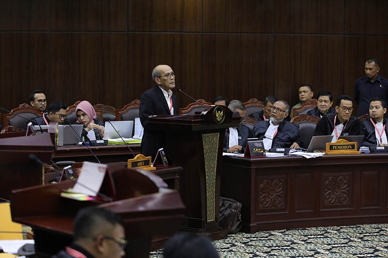 Sidang Sengketa Hasil Pilpres 2024 Periksa 7 Ahli dari Pemohon AMIN - Bagian 4