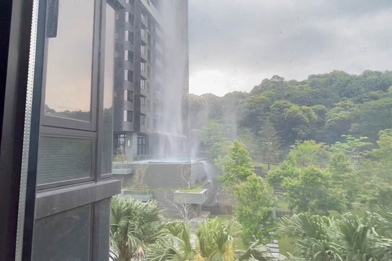 Kondisi Apartemen Warga Taiwan Hancur Diguncang Gempa Magnitudo 7,5 - Bagian 4