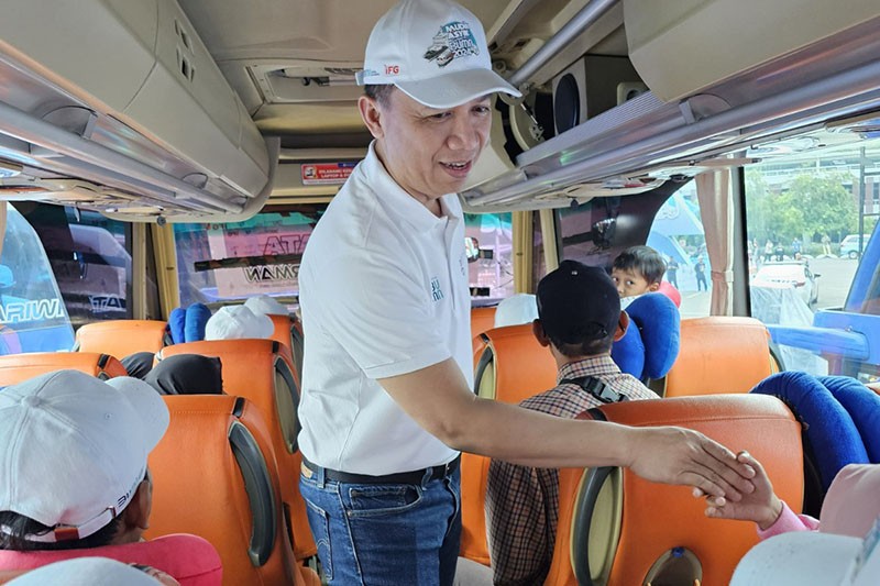 Keberangkatan Ratusan Pemudik ke 8 Kota - Bagian 1